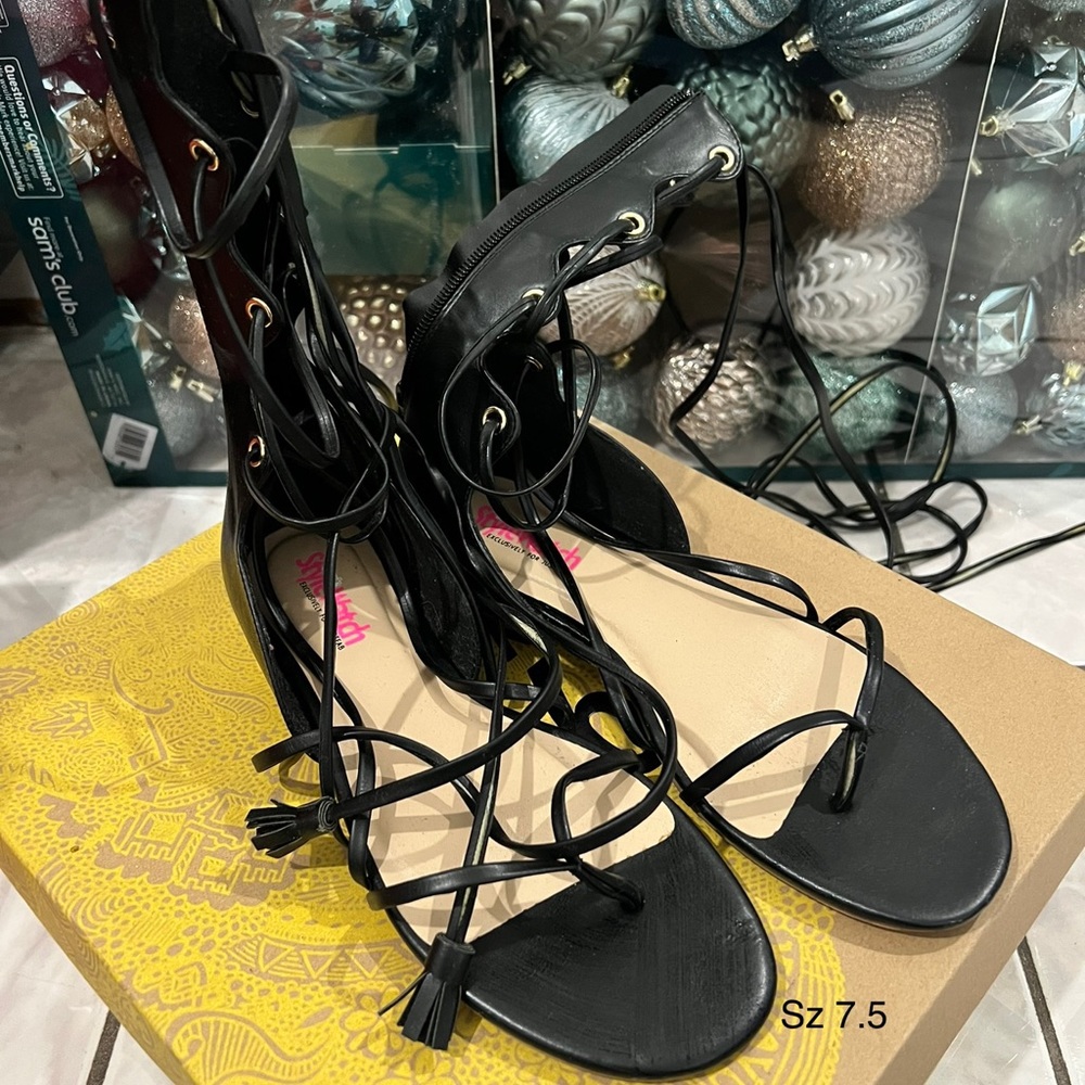 2 for $15. Gladiator sandals Sz 7.5